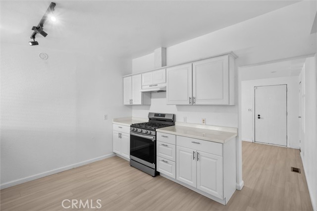 Detail Gallery Image 9 of 39 For 44685 Palm, Hemet,  CA 92544 - 3 Beds | 2 Baths