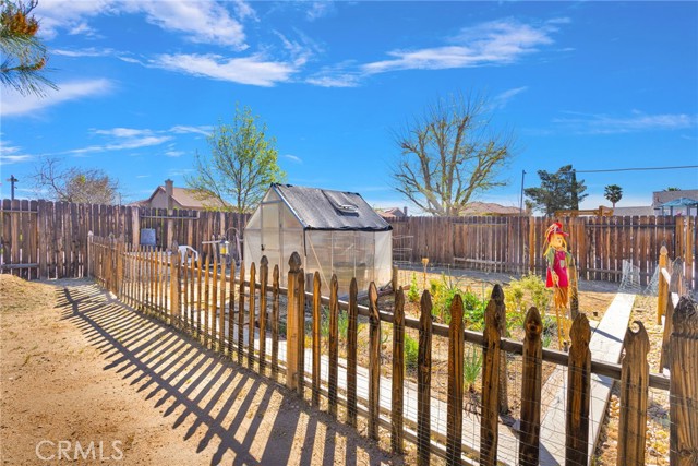 Detail Gallery Image 46 of 71 For 19149 San Jacinto Way, Apple Valley,  CA 92308 - 5 Beds | 3 Baths