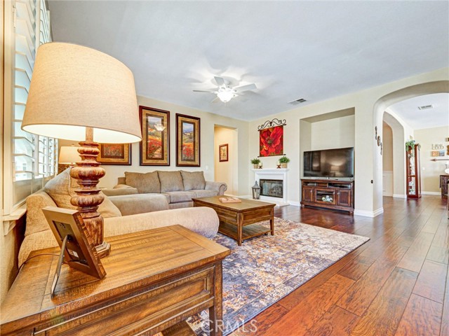 Detail Gallery Image 17 of 51 For 7904 Port Arthur, Corona,  CA 92880 - 4 Beds | 3 Baths