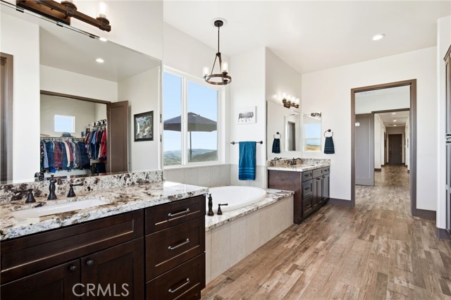 Detail Gallery Image 17 of 34 For 39472 Vista Del Bosque, Murrieta,  CA 92562 - 3 Beds | 2 Baths