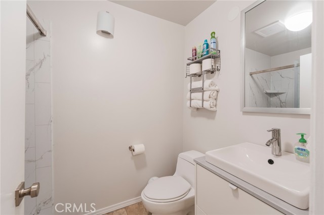 Detail Gallery Image 15 of 24 For 950 N Kings Rd #245,  West Hollywood,  CA 90069 - 1 Beds | 1 Baths