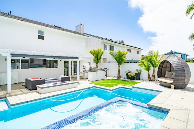 Detail Gallery Image 41 of 61 For 20191 Imperial Cove Ln, Huntington Beach,  CA 92646 - 3 Beds | 3 Baths