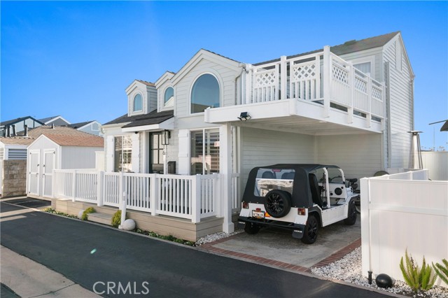 Detail Gallery Image 1 of 41 For 16 Cabrillo St, Newport Beach,  CA 92663 - 2 Beds | 2 Baths