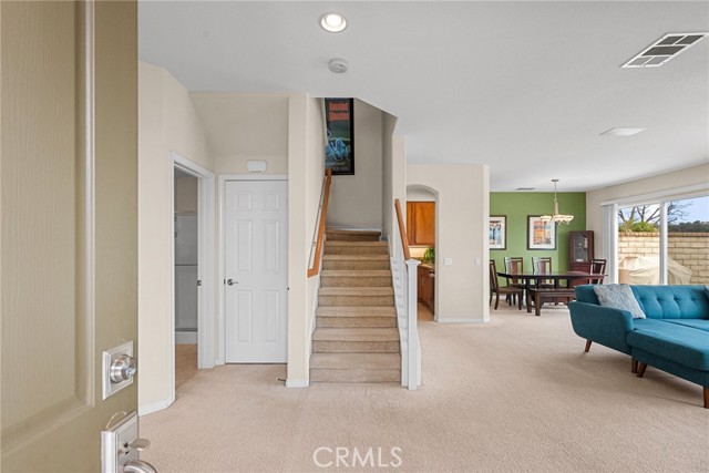 Detail Gallery Image 15 of 36 For 23860 Brescia Dr, Valencia,  CA 91354 - 4 Beds | 3 Baths