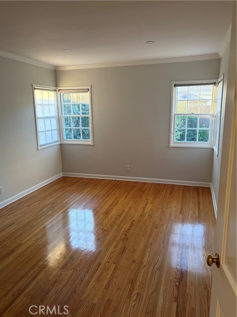 Detail Gallery Image 11 of 15 For 851 Graynold, Glendale,  CA 91202 - 2 Beds | 1 Baths