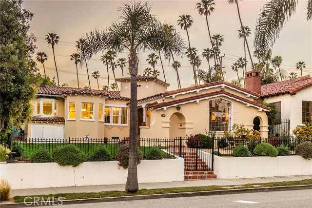 Detail Gallery Image 35 of 44 For 209 Ximeno Ave, Long Beach,  CA 90803 - 3 Beds | 2 Baths