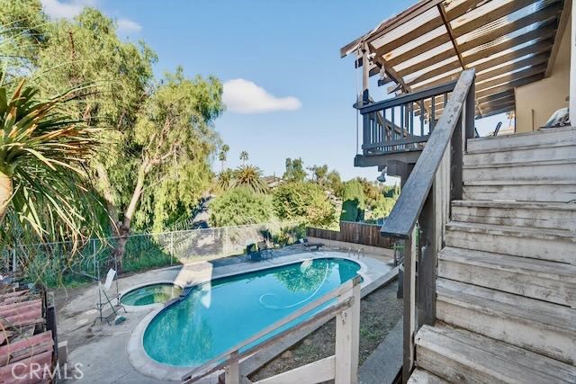 Detail Gallery Image 10 of 16 For 1092 W 6th, San Pedro,  CA 90731 - 3 Beds | 1 Baths