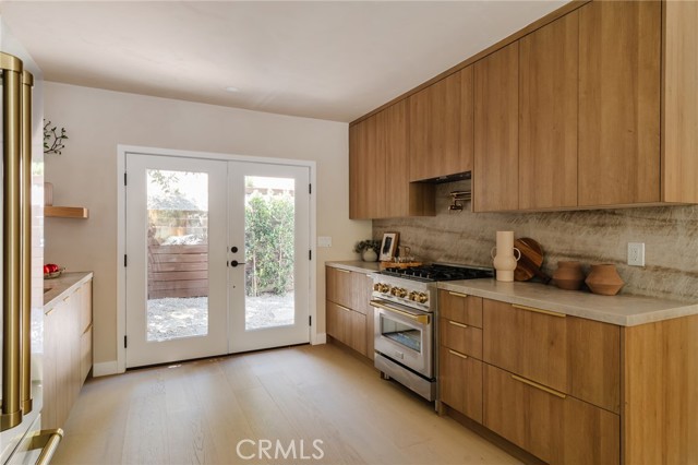 Image 11 of 40 For 1915 Avenue 52