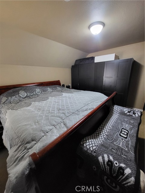 Detail Gallery Image 8 of 16 For 15 Ponderosa Pike, Running Springs,  CA 92382 - 2 Beds | 1 Baths