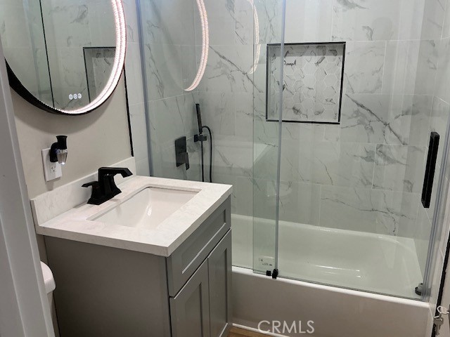 https://media.crmls.org/medias/08177dd5-1002-4b20-a6c2-50576e711387.jpg?preset=X-Large