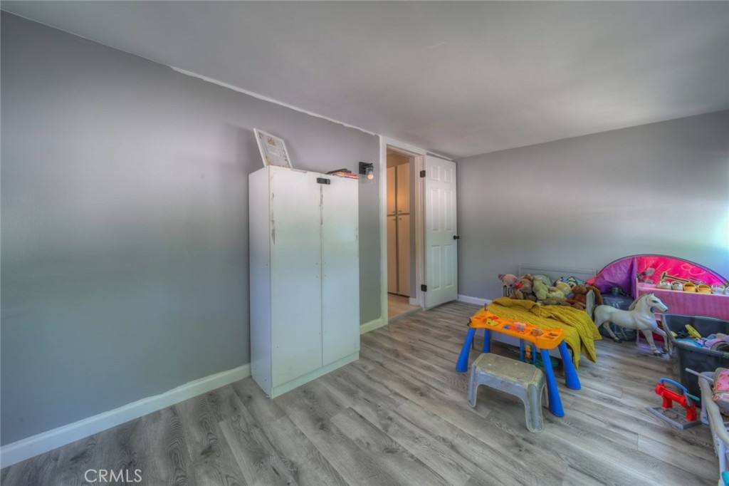 https://media.crmls.org/medias/08188946-1468-46ff-ab73-bfd82ddf6c4f.jpg?preset=X-Large
