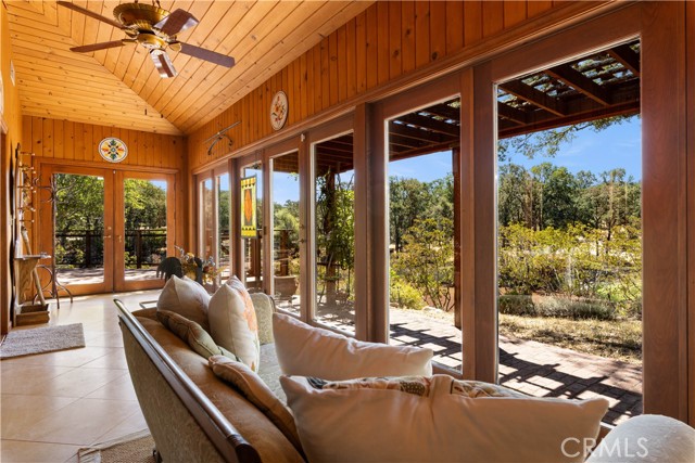 Detail Gallery Image 9 of 70 For 608 Dixon Dr, Lakeport,  CA 95453 - 2 Beds | 2 Baths