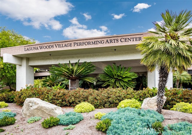 Detail Gallery Image 47 of 60 For 2220 E via Mariposa East #H,  Laguna Woods,  CA 92637 - 2 Beds | 1 Baths