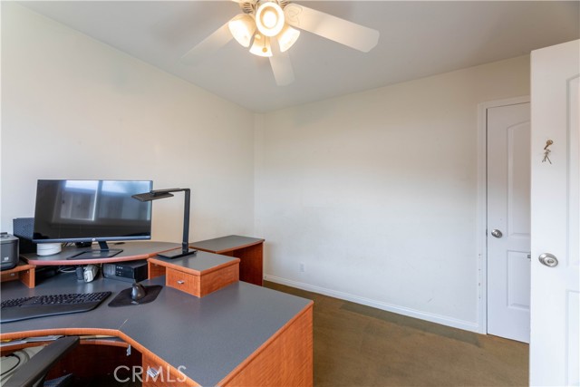 Detail Gallery Image 35 of 48 For 22042 Catalina Cir, Huntington Beach,  CA 92646 - 4 Beds | 2 Baths