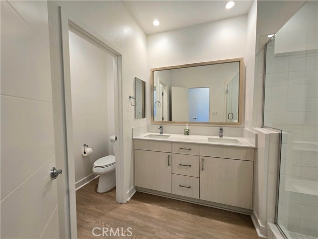 Detail Gallery Image 10 of 26 For 18 E Sunset, Long Beach,  CA 90805 - 3 Beds | 3 Baths