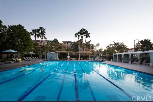 Detail Gallery Image 34 of 43 For 5350 Playa Vista Dr #19,  Playa Vista,  CA 90094 - 3 Beds | 2/1 Baths