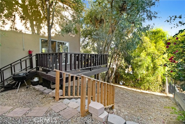 Detail Gallery Image 31 of 35 For 4330 Alhama Dr, Woodland Hills,  CA 91364 - 4 Beds | 3/1 Baths