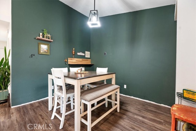 Detail Gallery Image 7 of 35 For 5839 Allwood, Jurupa Valley,  CA 92509 - 3 Beds | 2 Baths