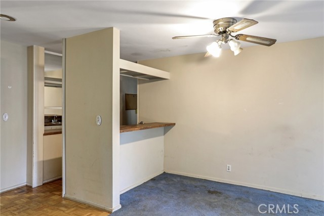 Detail Gallery Image 12 of 34 For 6405 Green Valley Cir #203,  Culver City,  CA 90230 - 3 Beds | 2 Baths