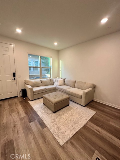 Detail Gallery Image 5 of 25 For 12316 Fruitwood Ln, Whittier,  CA 90602 - 3 Beds | 2/1 Baths