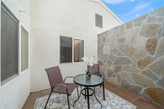 Detail Gallery Image 20 of 22 For 592 Avenida Majorca a,  Laguna Woods,  CA 92637 - 2 Beds | 2 Baths