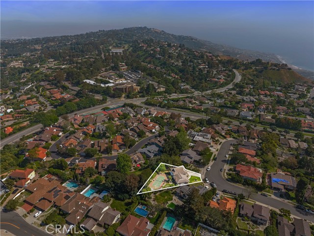Detail Gallery Image 13 of 16 For 5602 Sunmist Dr, Rancho Palos Verdes,  CA 90275 - 3 Beds | 3 Baths