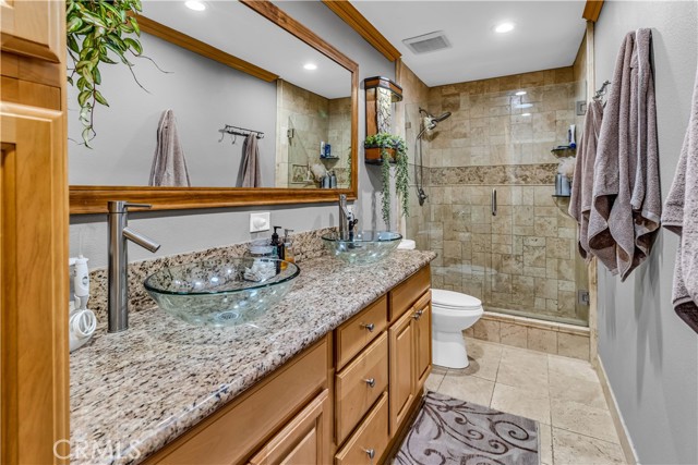 Detail Gallery Image 8 of 25 For 9052 Wallingsford Ln #10,  Westminster,  CA 92683 - 3 Beds | 2 Baths