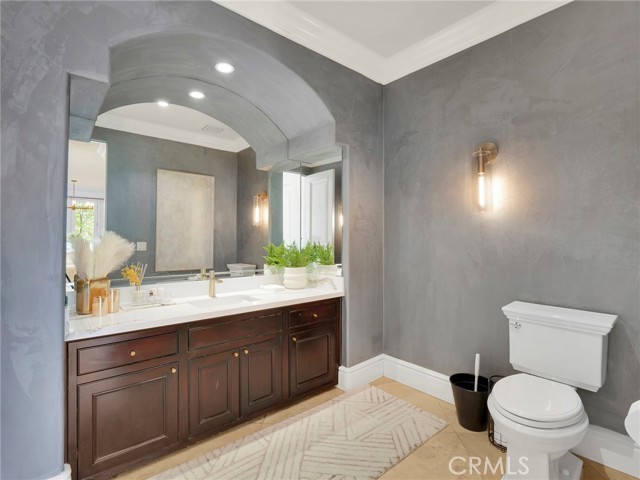 Detail Gallery Image 49 of 60 For 4862 Galendo St, Woodland Hills,  CA 91364 - 6 Beds | 6 Baths