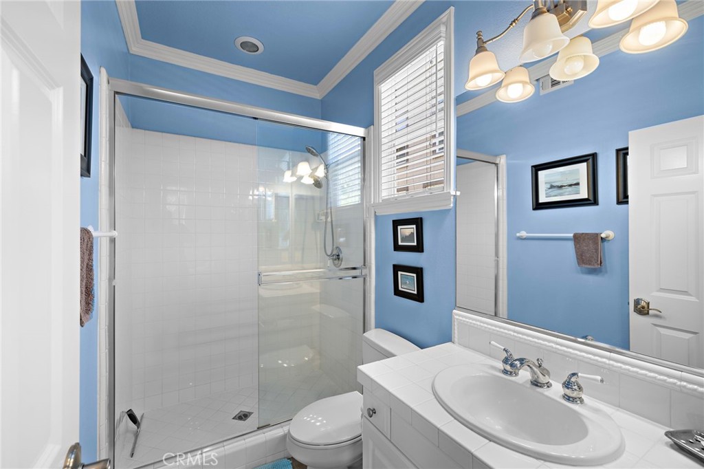 MLS #OC25222317 image #22