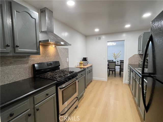 Detail Gallery Image 9 of 17 For 5532 Tiffany, Garden Grove,  CA 92845 - 3 Beds | 2 Baths