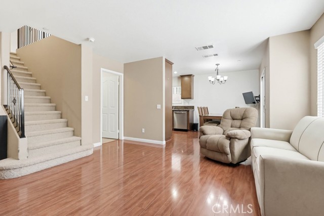 Detail Gallery Image 10 of 50 For 3076 Parkway Circle, El Monte,  CA 91733 - 4 Beds | 2/1 Baths