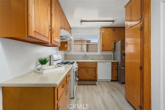 Detail Gallery Image 12 of 33 For 420 E Colorado Ave, Glendora,  CA 91740 - 3 Beds | 2 Baths