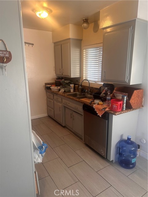 Detail Gallery Image 5 of 13 For 6339 Morse Ave #202,  North Hollywood,  CA 91606 - 3 Beds | 2 Baths