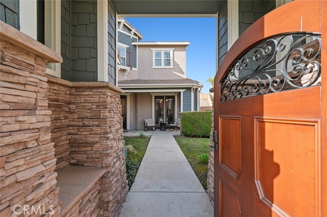 Detail Gallery Image 5 of 73 For 22453 Quiet Bay Dr, Corona,  CA 92883 - 5 Beds | 5/1 Baths