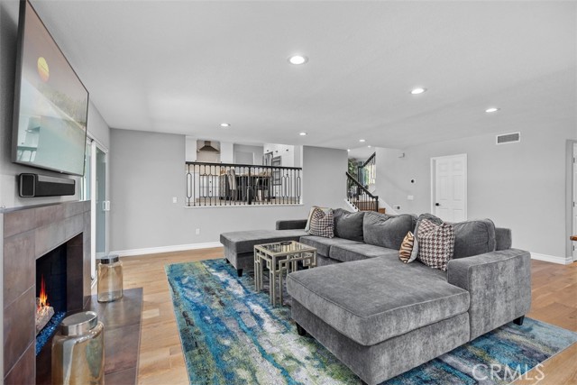 27215 Stagewood Court, Laguna Hills CA: https://media.crmls.org/medias/082217f4-35ab-4959-9559-1dd35041a7cc.jpg