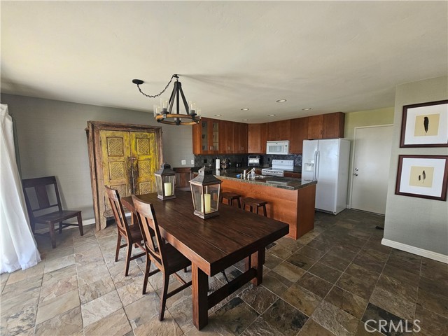 Detail Gallery Image 9 of 24 For 176 Calle Cuervo, San Clemente,  CA 92672 - 3 Beds | 2/1 Baths