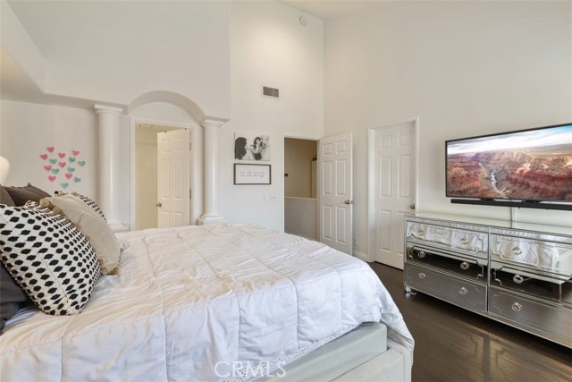 Detail Gallery Image 20 of 26 For 4345 Freedom Dr #C,  Calabasas,  CA 91302 - 2 Beds | 3 Baths