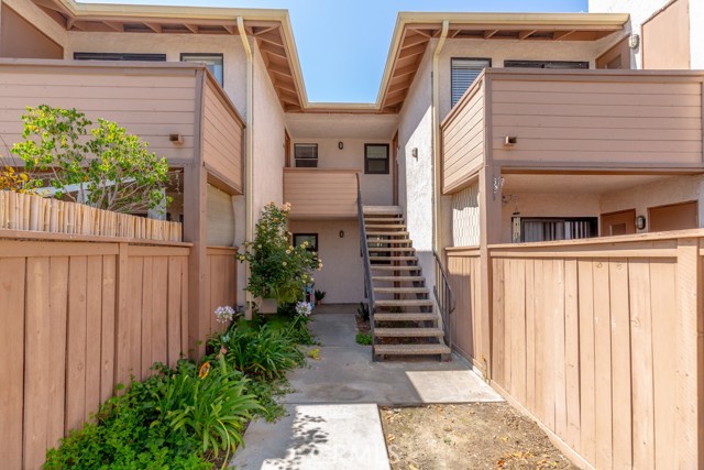 Details for 1317 Massachusetts Avenue 204, Riverside, CA 92507