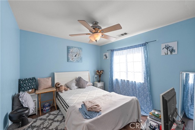 37032 Sabal Avenue, Palmdale CA: https://media.crmls.org/medias/082263b6-06a0-4a56-81f6-ae1530e4398f.jpg
