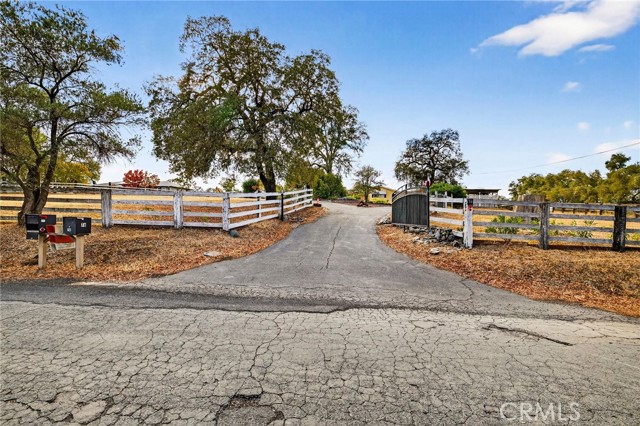 Detail Gallery Image 4 of 66 For 76 Greenbank Ave, Oroville,  CA 95966 - 3 Beds | 2 Baths