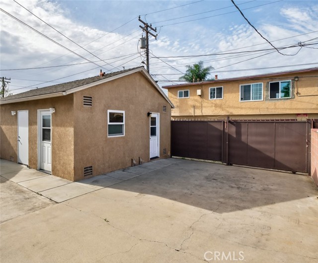 Detail Gallery Image 10 of 13 For 1129 N Briarwood St, Anaheim,  CA 92805 - 2 Beds | 1 Baths