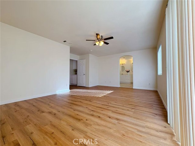 Detail Gallery Image 16 of 21 For 5737 Annandale, Corona,  CA 92880 - 5 Beds | 3 Baths