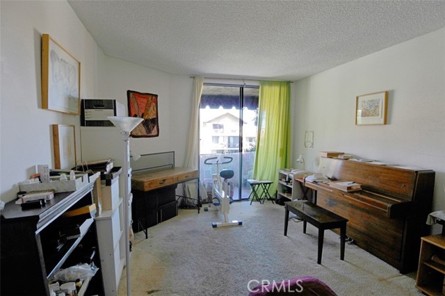1745 Camino Palmero Street, Los Angeles CA: https://media.crmls.org/medias/08244cf8-d2f6-4c08-b04e-be29f2e44ca7.jpg