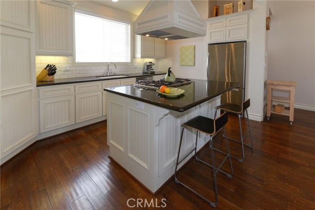 129 Broadway, Redondo Beach, California 90277, 3 Bedrooms Bedrooms, ,3 BathroomsBathrooms,Residential,Sold,Broadway,PV17006440