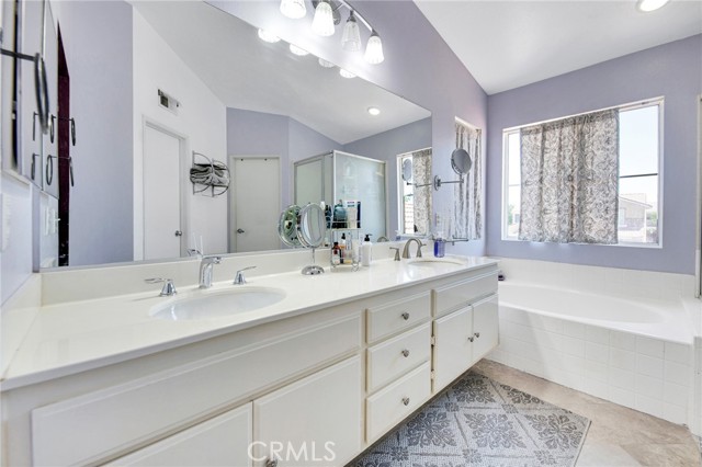 Detail Gallery Image 24 of 38 For 2825 W Newgrove St, Lancaster,  CA 93536 - 4 Beds | 3 Baths