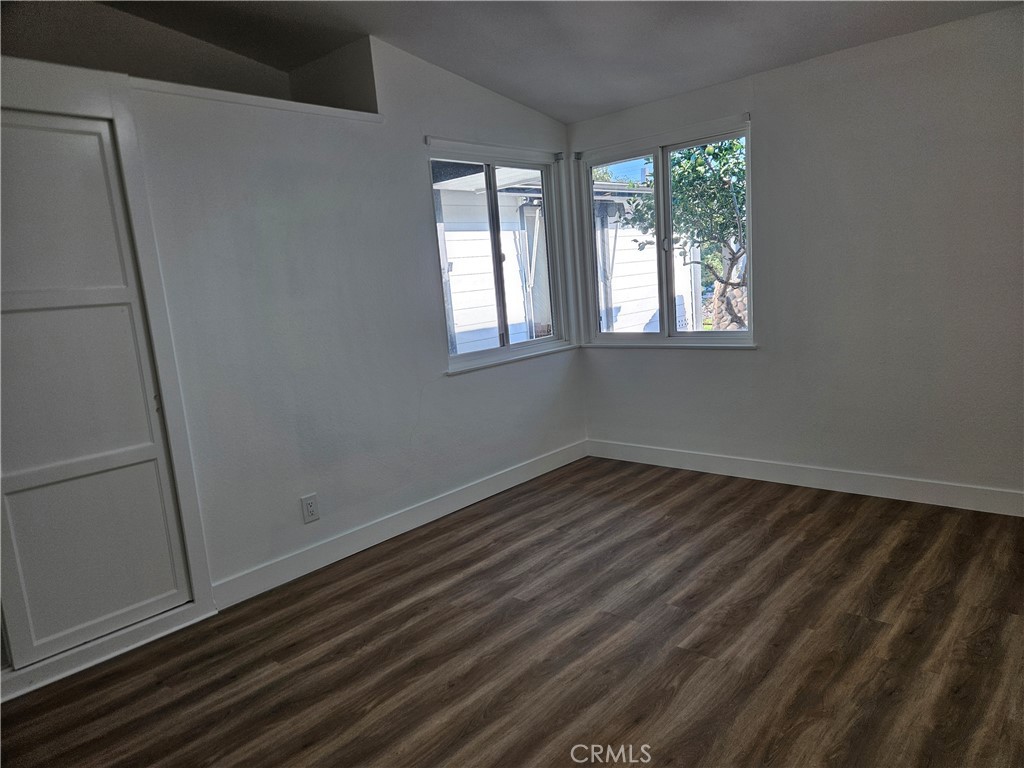 MLS #OC25263400 image #8