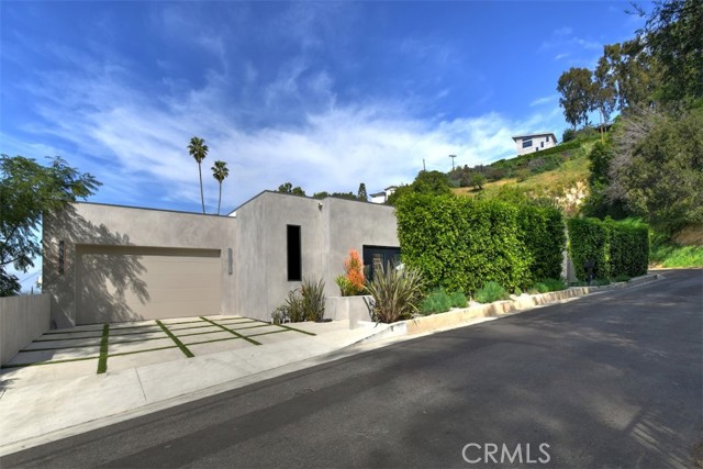 Detail Gallery Image 37 of 37 For 14753 Round Valley, Sherman Oaks,  CA 91403 - 4 Beds | 5 Baths