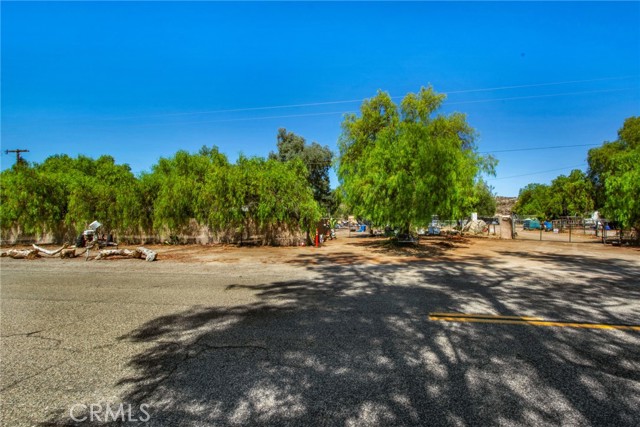Detail Gallery Image 4 of 37 For 42350 Wilson Valley Rd, Aguanga,  CA 92536 - 3 Beds | 2 Baths