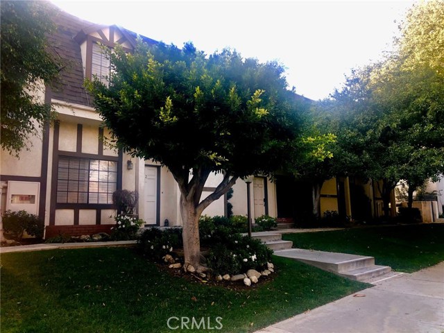 511 S El Molino Ave #11, Pasadena, CA 91101