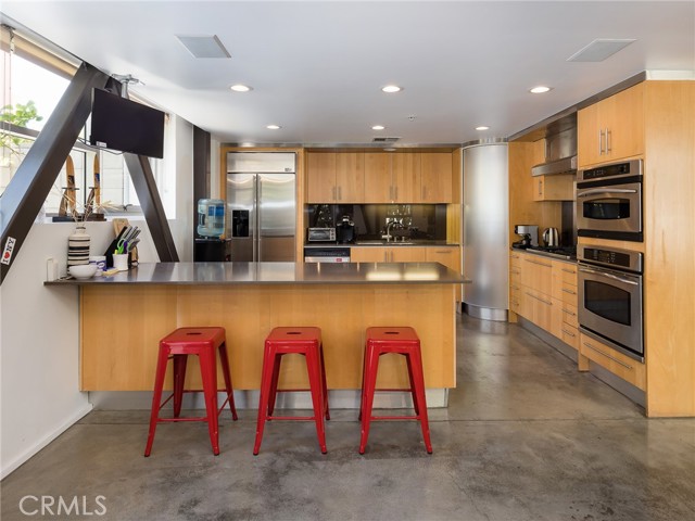 2100 Abbot Kinney Boulevard E, Venice, CA, 90291 2100 Abbot Kinney Boulevard E, Venice, CA, 90291